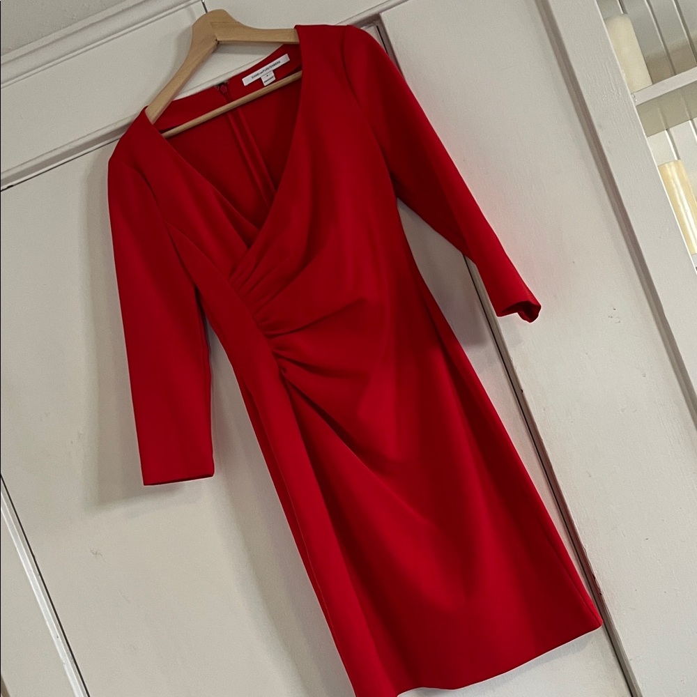 Diane von Furstenberg Red Wrap Dress Size 4